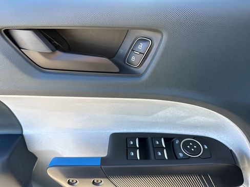 Used 2025 Ford Maverick XLT w/ Equipment Group 302A image 23