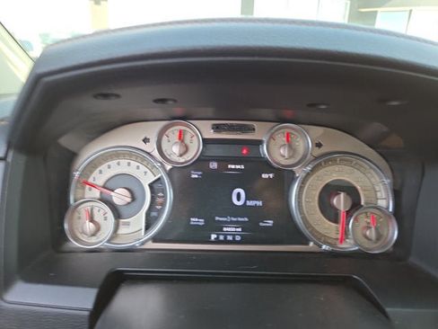 Used 2016 RAM 1500 Laramie Longhorn w/ Convenience Group AWD/4WD image 21
