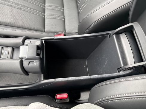 Used 2025 Honda HR-V EX-L image 22