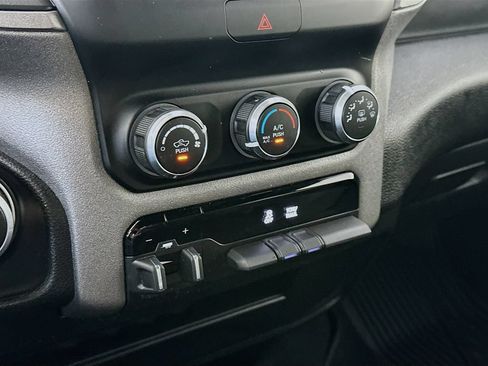 Used 2022 RAM 2500 Tradesman AWD/4WD image 19