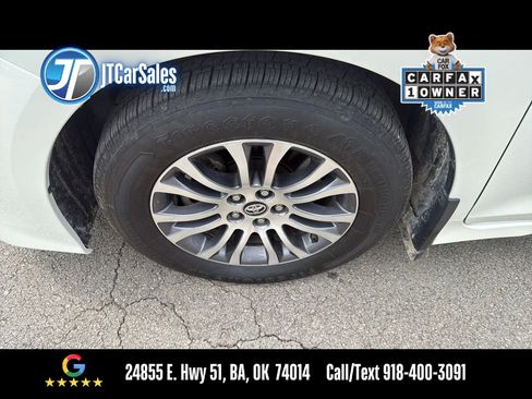 Used 2019 Toyota Sienna XLE w/ Entertainment Package image 46