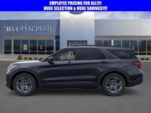 New 2026 Ford Explorer Active w/ Active Comfort Package AWD/4WD image 3