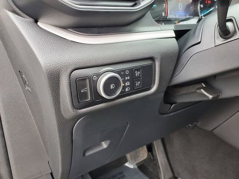 Used 2024 Ford Explorer XLT w/ Equipment Group 202A AWD/4WD image 12