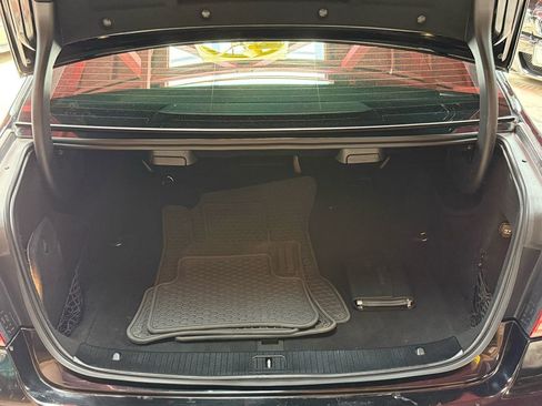 Used 2014 Mercedes-Benz E 350 4MATIC Sedan w/ Premium 1 Package image 33