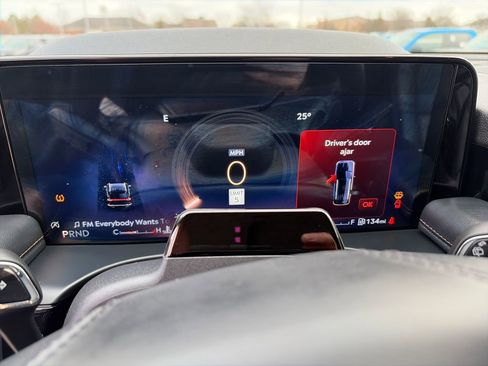 Used 2025 Lincoln Aviator AWD image 21