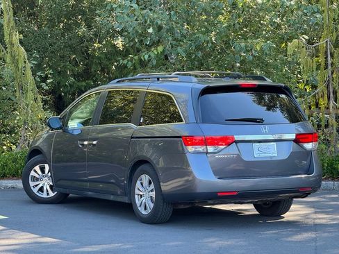 Used 2017 Honda Odyssey EX-L image 3