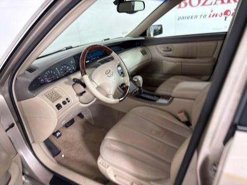 Used 2003 Toyota Avalon XLS w/ Premium Luxury Pkg FWD image 12