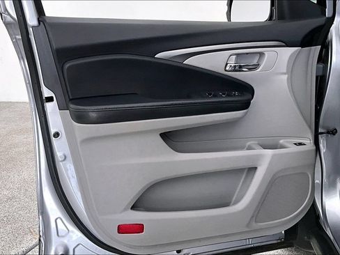 Used 2017 Honda Pilot EX-L image 23