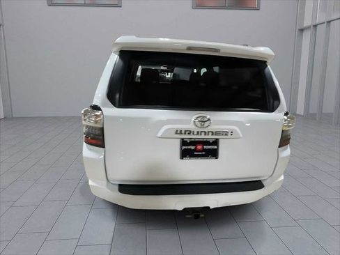 Certified 2024 Toyota 4Runner SR5 image 7