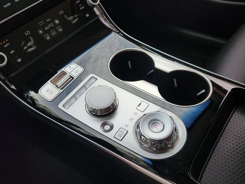 New 2026 Genesis GV70 2.5T AWD/4WD image 16