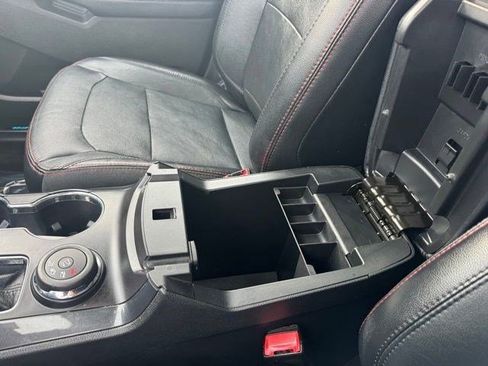 Used 2017 Ford Explorer Sport image 23