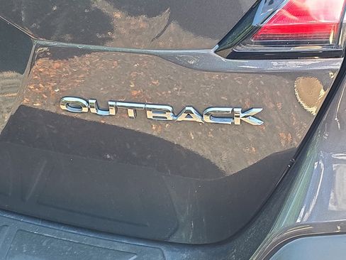 Used 2024 Subaru Outback Limited AWD/4WD image 9