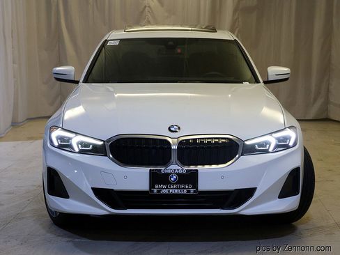 Certified 2024 BMW 330i xDrive Sedan w/ Convenience Package image 5