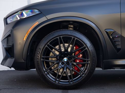 Used 2024 BMW X5 M Competition w/ Executive Package AWD/4WD image 14