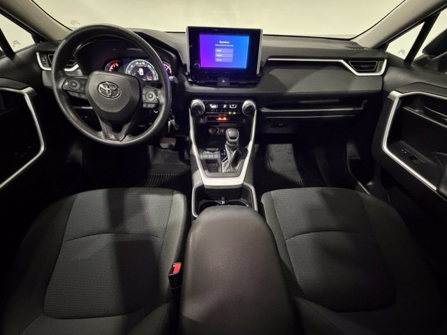 Used 2024 Toyota RAV4 LE FWD image 14