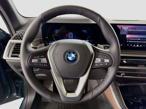 New 2026 BMW X5 xDrive50e w/ Executive Package image 13