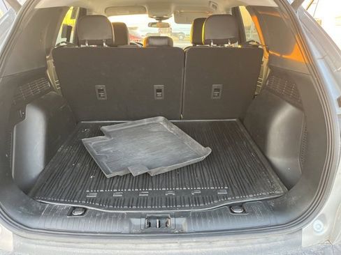 Used 2021 Ford Escape SEL image 4