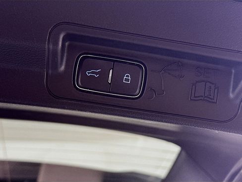 Used 2020 Ford Explorer 2WD image 30