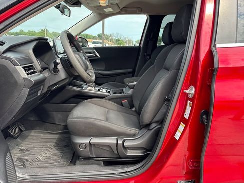 Used 2022 Mitsubishi Outlander ES AWD/4WD image 11