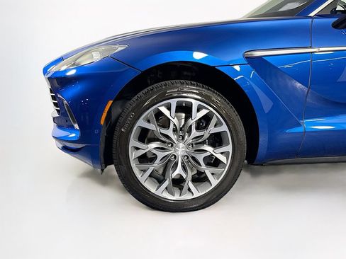 Used 2023 Aston Martin DBX AWD/4WD image 26