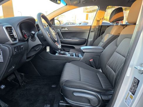 Used 2017 Kia Sportage LX image 28