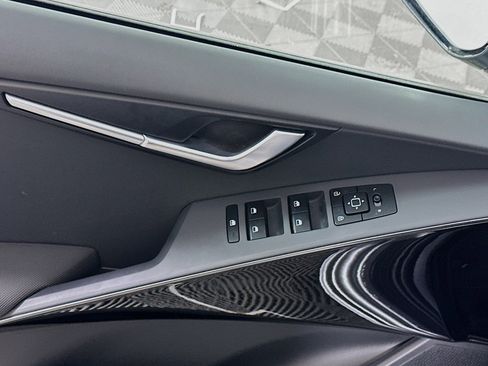 Used 2024 Kia Niro Wind image 15