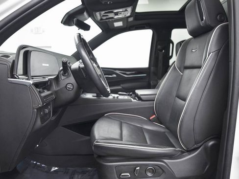 Used 2021 Cadillac Escalade Sport w/ Driver Assist Tech Package AWD/4WD image 10