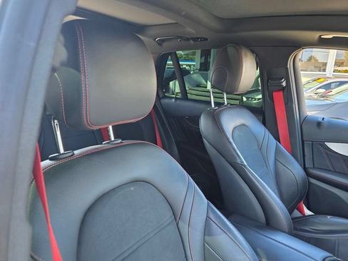 Used 2019 Mercedes-Benz GLC 43 AMG 4MATIC image 14