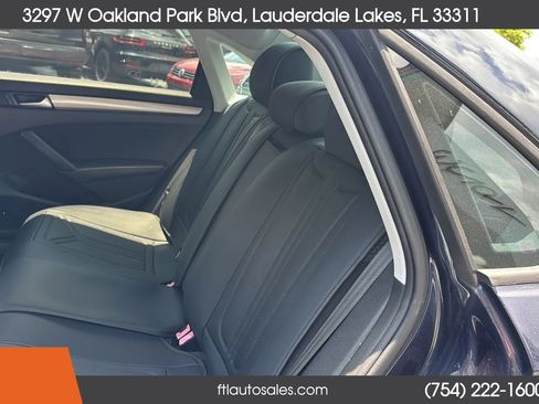 Used 2015 Volkswagen Passat 1.8T S FWD image 23
