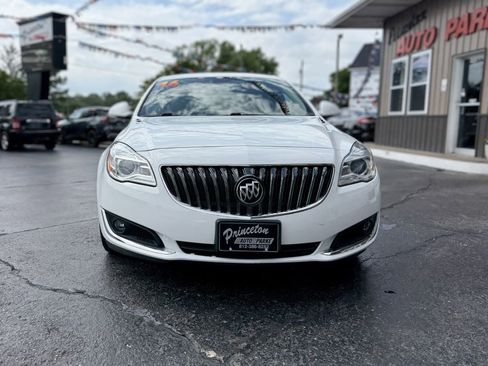 Used 2016 Buick Regal Premium FWD image 3