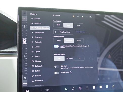 Used 2022 Tesla Model X Plaid image 21