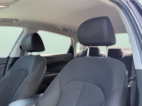 Used 2020 Kia Optima LX FWD image 21