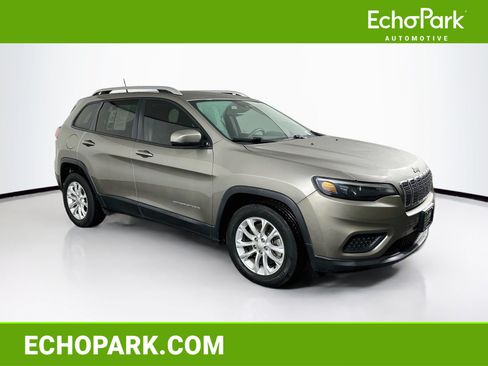 Used 2021 Jeep Cherokee Latitude FWD image 1