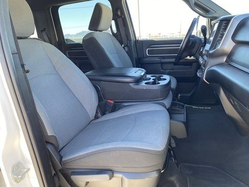 Used 2024 RAM 2500 Big Horn image 15