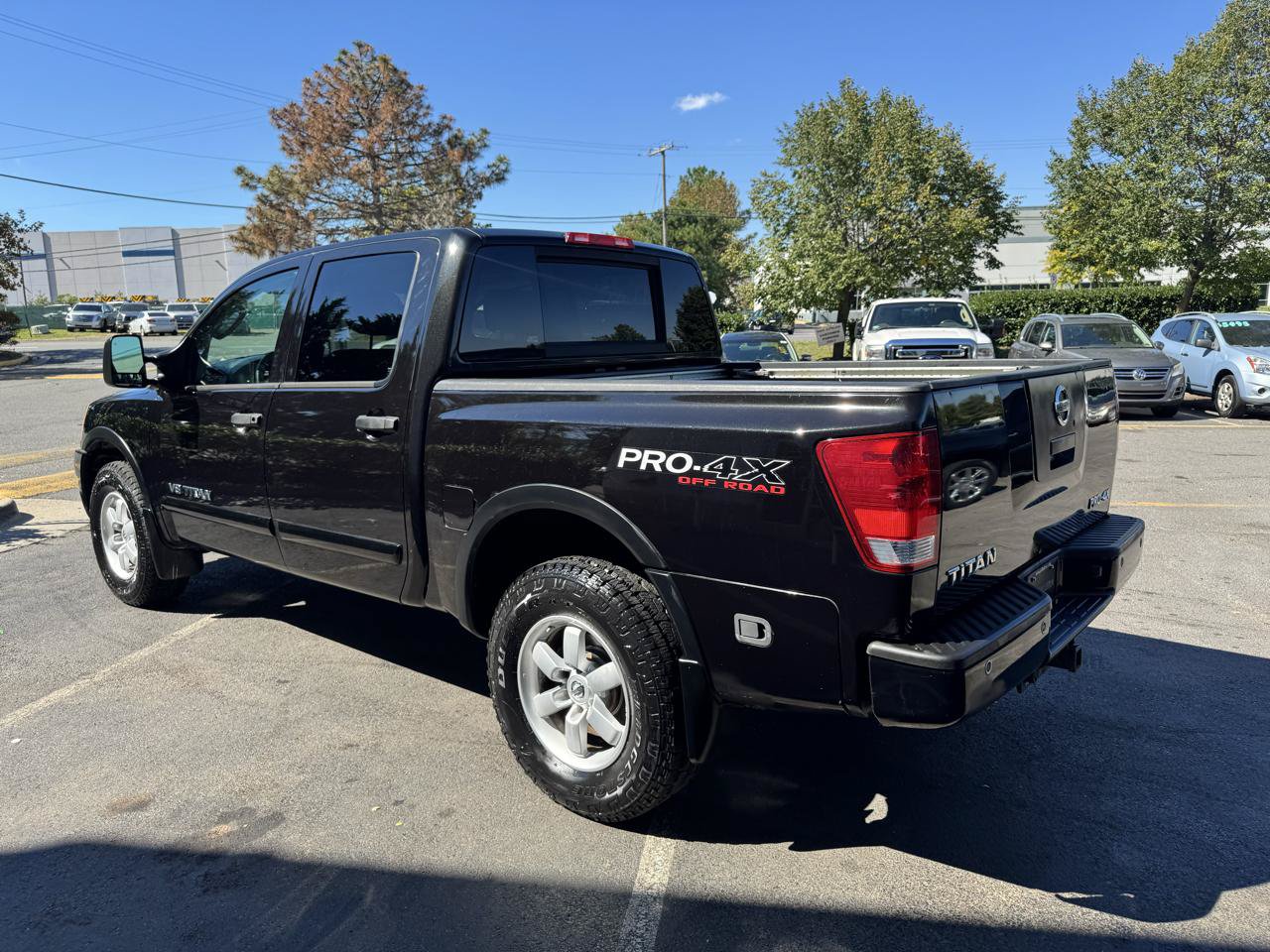 Used 2011 Nissan Titan PRO-4X w/ Pro-4x Premium Utility Pkg AWD/4WD image 20