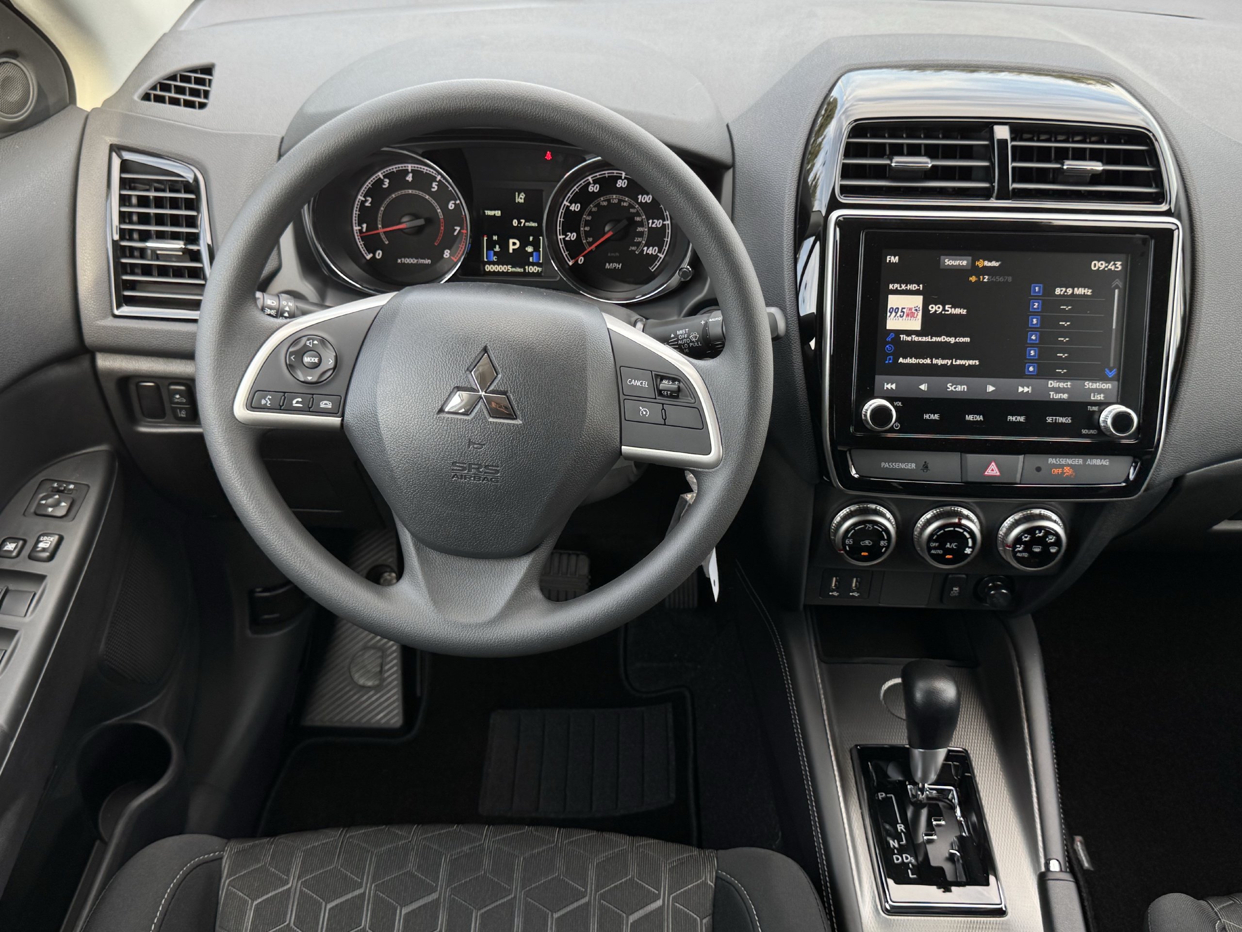 New 2027 Mitsubishi Outlander Sport ES FWD image 11