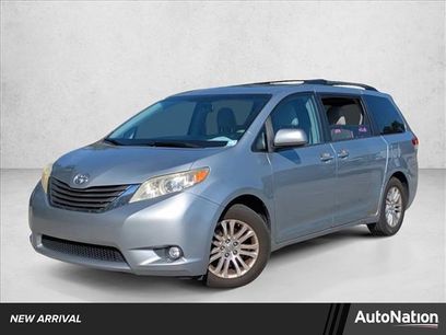Used 2014 Toyota Sienna XLE