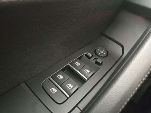 Used 2021 BMW X6 xDrive40i w/ Premium Package image 30