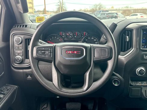Used 2025 GMC Sierra 1500 Pro w/ Pro Value Package image 24