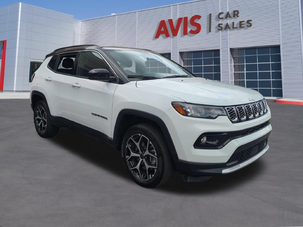 Used 2026 Jeep Compass Limited AWD/4WD image 3