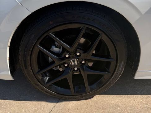 Certified 2026 Honda Civic Sport image 9