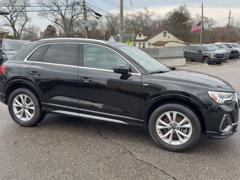Used 2021 Audi Q3 2.0T Premium Plus w/ Premium Plus Package AWD/4WD image 12