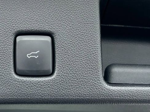 Used 2021 Ford Escape SE w/ Convenience Package image 7