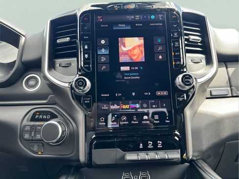 New 2026 RAM 1500 Big Horn AWD/4WD image 16