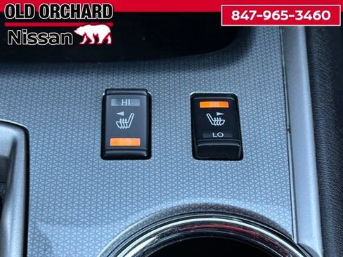 Used 2017 Nissan Pathfinder SL w/ SL Premium Package AWD/4WD image 20