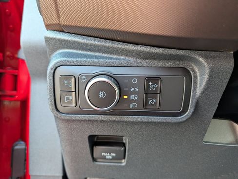 Certified 2023 Ford Bronco Outer Banks w/ Sasquatch Package AWD/4WD image 17