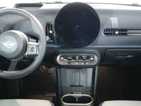 Certified 2025 MINI Cooper S image 14