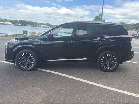 Used 2024 Nissan Rogue Platinum w/ Platinum Premium Package AWD/4WD image 7