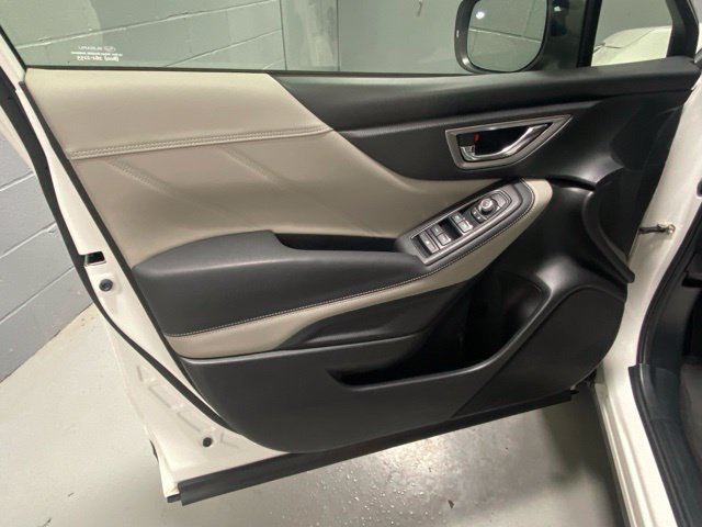 Used 2023 Subaru Forester Limited AWD/4WD image 6