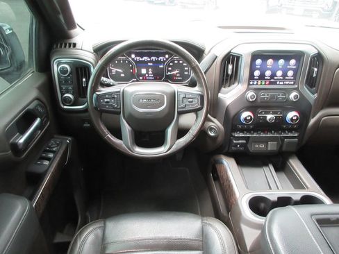 Used 2020 GMC Sierra 1500 Denali w/ Denali Ultimate Package AWD/4WD image 16
